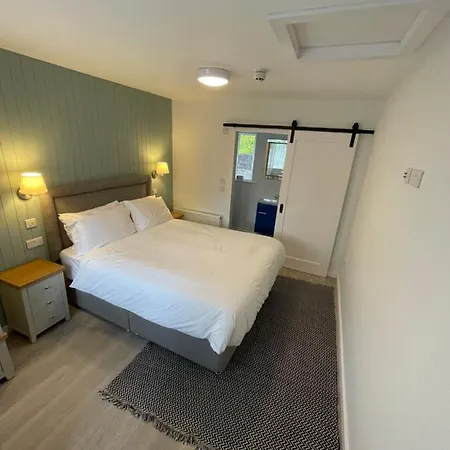 Belvedere House 3* קורק