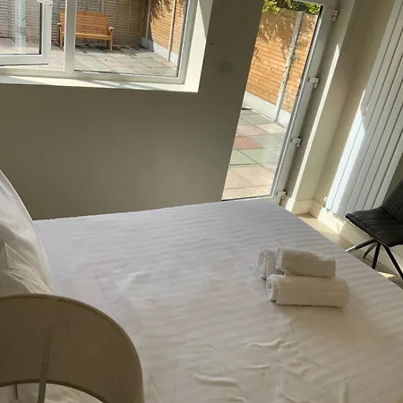 Belvedere House 3* קורק
